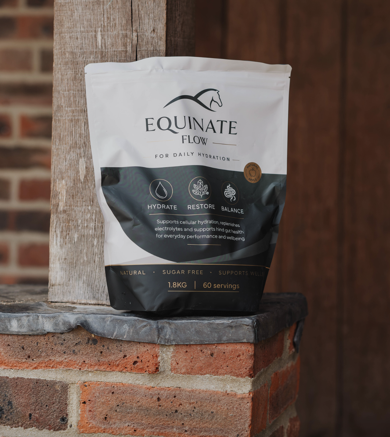 Equinate Flow pouch in a stable setting